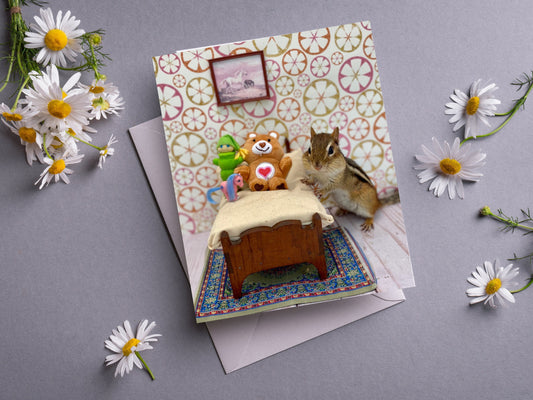 Chipmunk 80's Bedroom Notecard